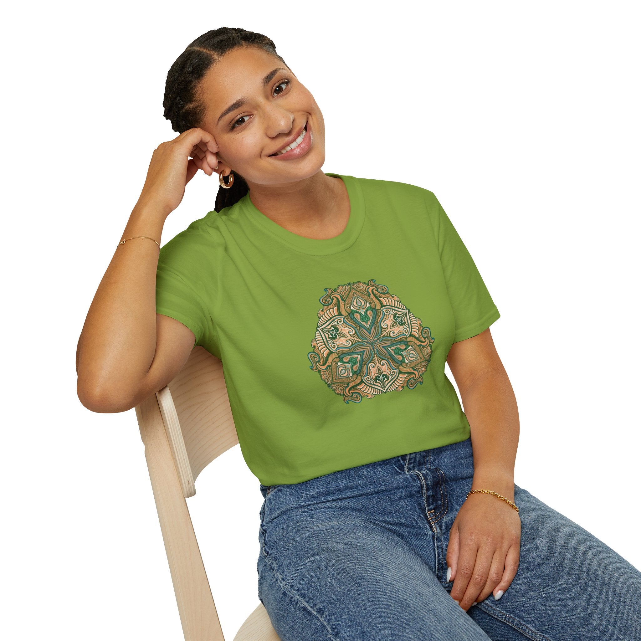 Green Celtic Knot Mandala T-Shirt | Floral Shamrock Pattern