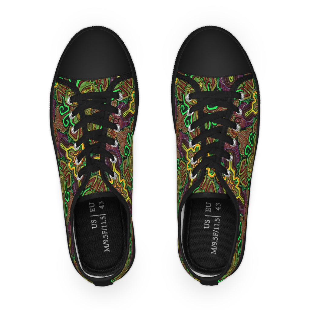Low Top Sneakers — Psychedelic Green Abstract Pattern